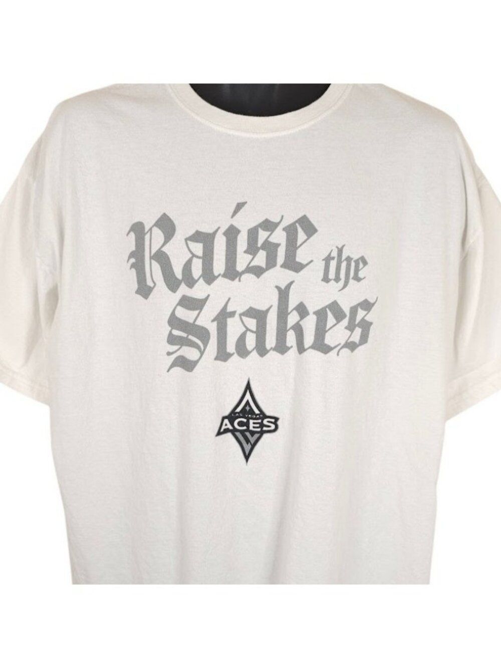 Las Vegas Aces T Shirt Mens Size XL White WNBA Basketball Raise The Stakes